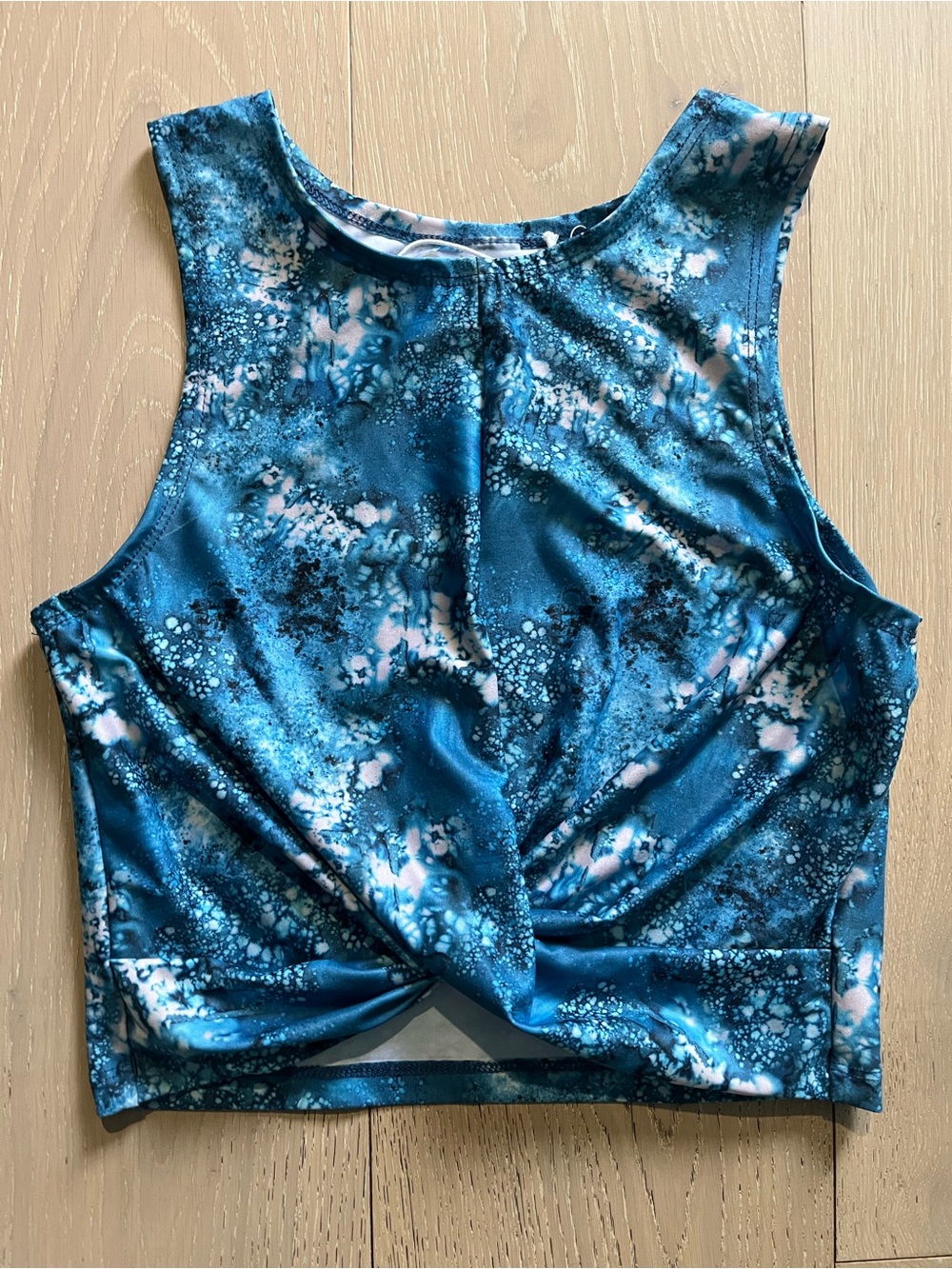 Twist-Front Blue Marble Crop Top - Sleeveless Active Style